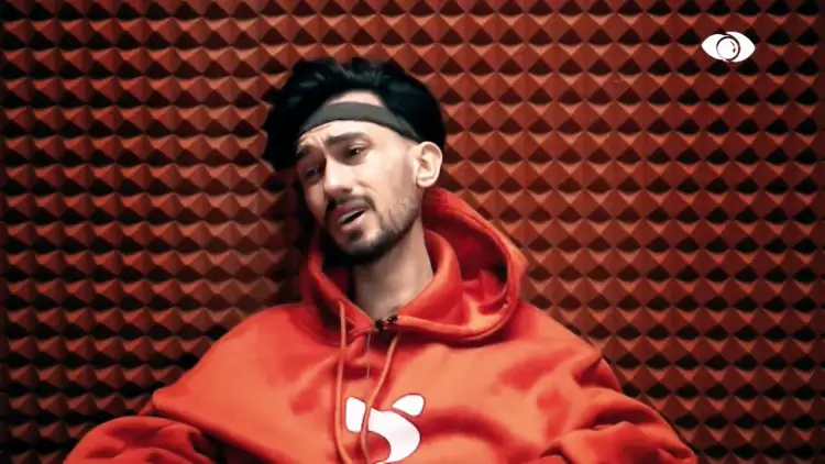 U hodh nga muri rrethues, Kristi në lot: Nuk dua të dal