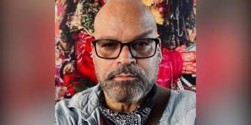 Anëtar i jurisë së BAFTA-s jep dorëheqjen pas incidentit me fyerje raciste