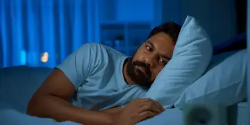 Çrregullimet e gjumit: Faktorët që e prishin pushimin tuaj natën