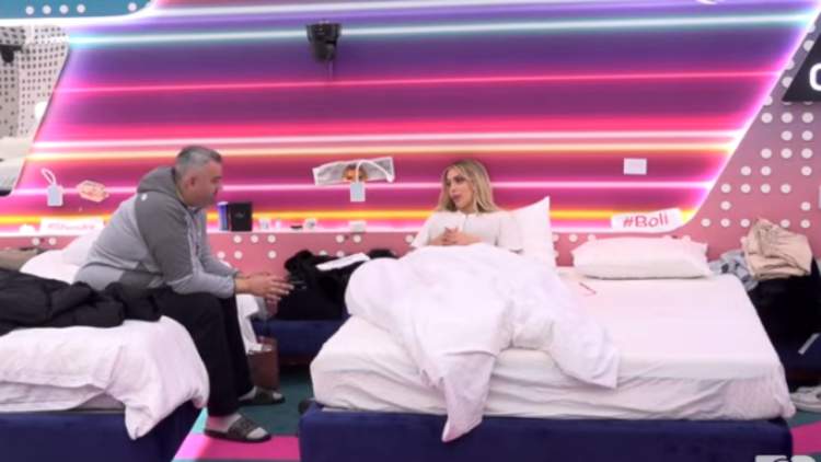 “Ka rënë loja e Mateos…”/ Brikena i drejtohet Rogertit: Jam vetëm në lojë