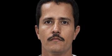 Të shtëna me armë ndërpresin ndeshjen në Meksikë, vendi në kaos pas vrasjes së “El Mencho”