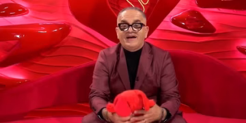 “Nëna ndërroi jetë nga kanceri”/ Linja prekëse e Artanit: Takova vëllanë pas 23 vitesh, më tha s’të njoh