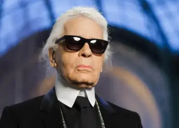 Arkivat personale të Sébastien Zotto në ankand: Një vështrim unik në jetën dhe botën e Karl Lagerfeld