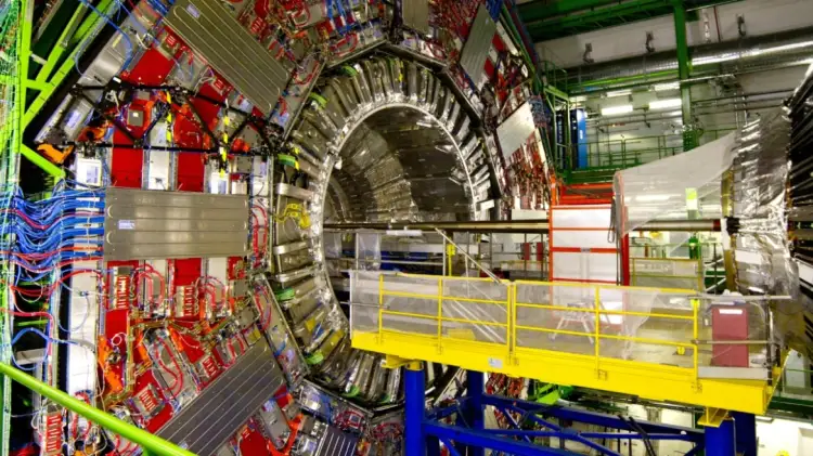 Shkencëtarët rikrijuan momentet e para pas Big Bengut dhe gjetën diçka mbresëlënëse