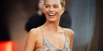 Margot Robbie tregon dhuratën më të keqe që ka marrë ndonjëherë! Çfarë ishte ajo?