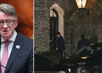 Britania në mes të skandalit Mandelson: Policia bastis shtëpitë e ish-ministrit, i cili i kaloi informacione të ndjeshme Epsteinit