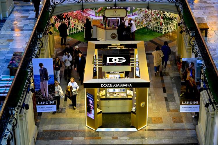 Dolce & Gabbana: Perandoria që refuzon të shitet, trilleri prej 450 milionë dollarësh