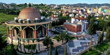 Si festohet Dita e Novruzit? Zakonet dhe ushqimet që sjellin fat