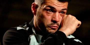 “Qëndronim 18 orë vetëm”/ Me lot në sy, Granit Xhaka rrëfen fëmijërinë: Në moshën 4-vjeçare mbaja çelësin e shtëpisë