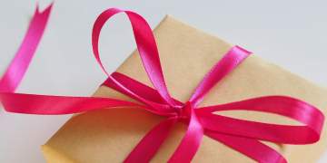 Dhurata në moment të fundit? Ja çfarë të blesh për 7 dhe 8 Marsin