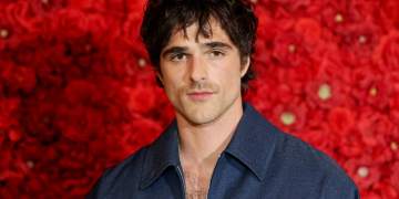 A u deportua Jacob Elordi në Australi për shkak të problemeve me vizat amerikane?