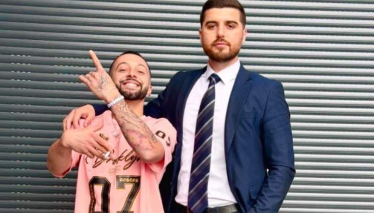 “Kontrata u vazhdua pa vullnetin e Gjestit”/ Avokati i artistit flet për arrestimin e tij