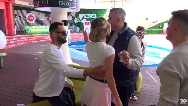 “Mos më prek!”/ Çfarë ndodhi?! Selin shpërthen në lot pas debatit me Rogertin