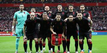 Kuqezinjtë thyejnë heshtjen pas eliminimit, Hysaj dhe Uzuni: Ëndrra ndaloi, por dashuria për Kombëtaren nuk mbaron