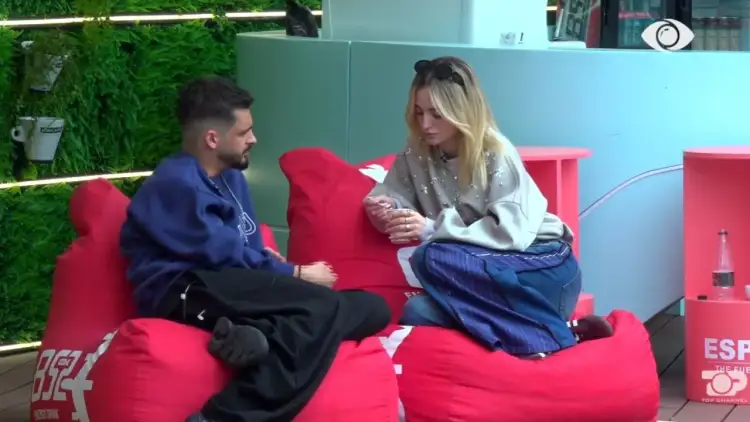 “Nëse dal sot…”/ Gimbo në televotim, këshillon Selinën: Ndiq zemrën!