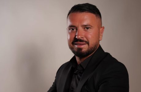 Pas Big Brother VIP Kosova, Labinot Rexha paralajmëron hyrjen në Ferma VIP?