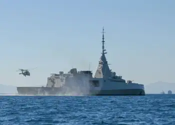 Sulmi ndaj Qipros/ Avionë luftarakë dhe fregata në gatishmëri