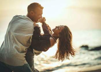 Studimi zbulon profesionet më tërheqëse për një partner romantik