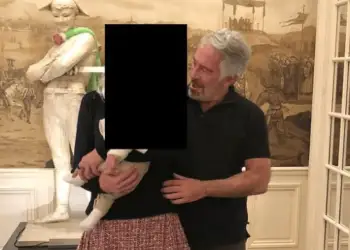 Sekreti i Epstein? Dokumentet tregojnë se ai kishte një fëmijë