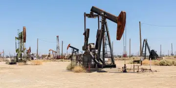 Shqetësim global për çmimin e naftës, arriti në 120 dollarë, tregjet e aksioneve po fundosen