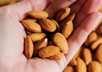 Ushqime që duhet të konsumoni më shumë këtë periudhë