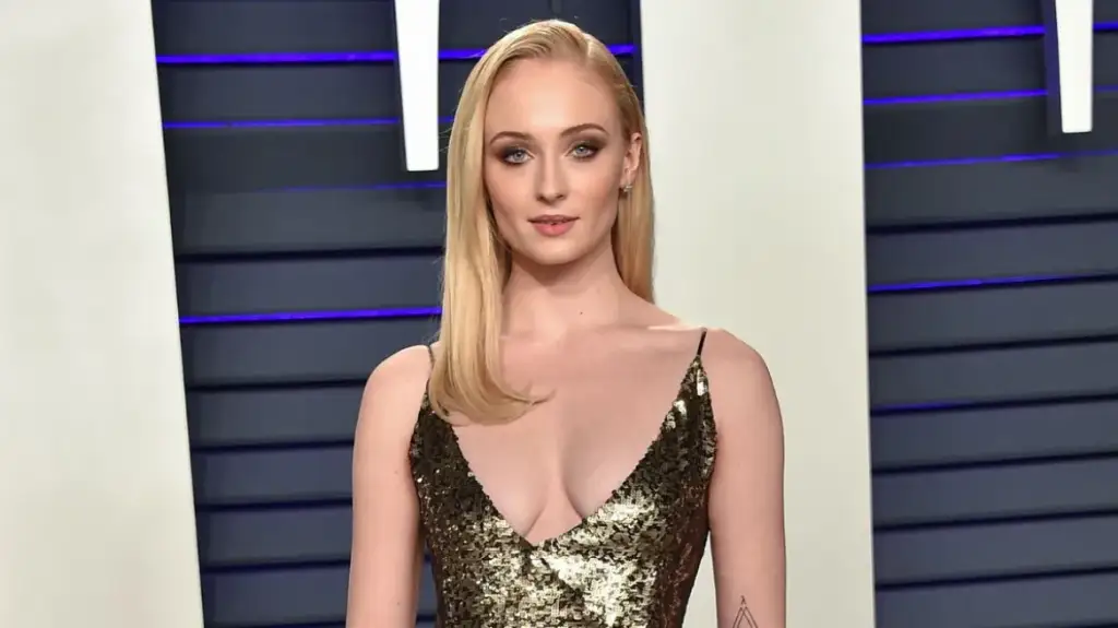 Incident në set, Sophie Turner detyron ndërprerjen e xhirimeve të “Tomb Raider”