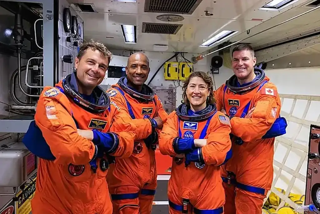 Ekuipazhi i Artemis II: Cilët janë astronautët që do të shkojnë në Hënë?
