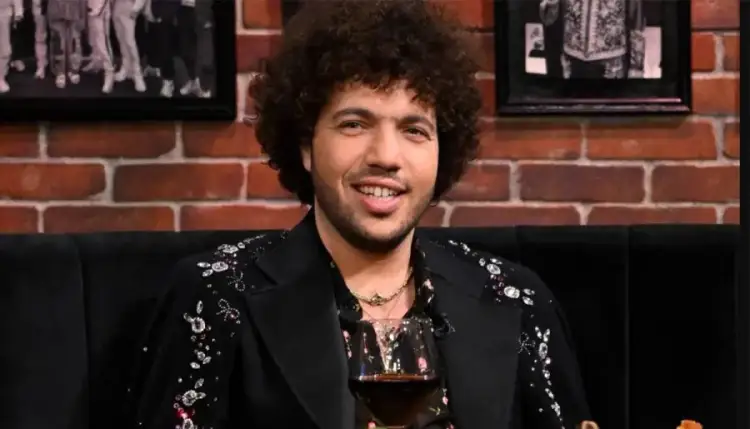 “Më quajnë i shëmtuar”/ Kritikat për pamjen? Benny Blanco habit me reagimin e tij