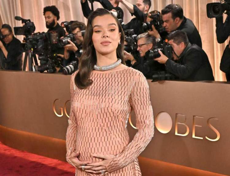 Lajm i bukur nga Hollywood/ Hailee Steinfeld sjell në jetë fëmijën e parë