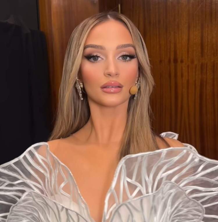 Postimi i Selin për Dr. Florin në vitin 2011 që po bën xhiron e rrjetit