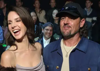 Jeremy Dufrene i përgjigjet kritikëve për martesën me Lana-n: “Je xheloz për atë që unë kam dhe ti nuk ke