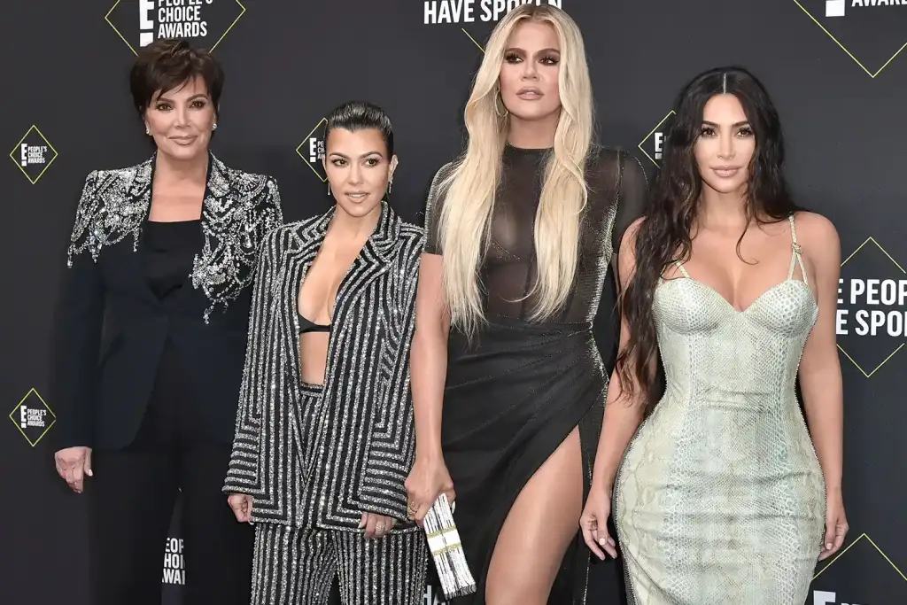 “Nuk dinim çfarë po bënim”: Khloé Kardashian rrëfen fillimet e DASH