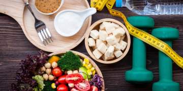 Ekspertët: kombinimi i dietës dhe ushtrimeve kërkon kujdes!