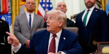 Izraeli: Afati i Trump për Iranin skadon të dielën/ Reagon Shtëpia e Bardhë