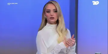 Është apo jo në burg? Selin zbulon të vërtetën për babain e saj