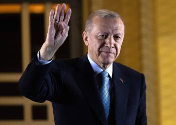 Erdogan shkarkon zëvendësministrin e Arsimit pas sulmeve tragjike në shkolla