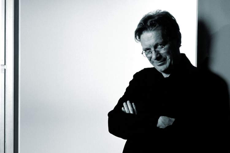 Lamtumirë një legjende: Tony Wilson mbyll sytë përgjithmonë