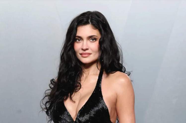 Kylie Jenner përballet me padi për ngacmim dhe diskriminim nga ish-punonjësja