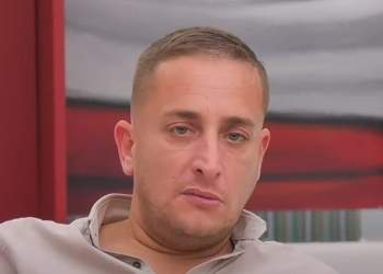 “Sa vite ka një shekull?” Veleshnja ironizon sërish banorët e BBV