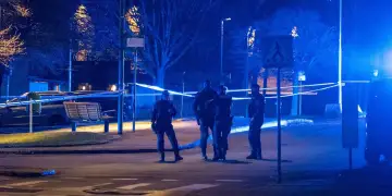 E rëndë në Suedi/ 20-vjeçari shqiptar qëllohet për vdekje, plagoset rëndë e reja