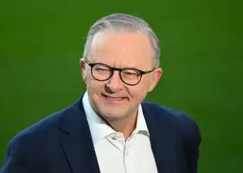 Australia përballë gjigantëve të teknologjisë! Presion ndaj Meta, Google dhe TikTok për të paguar mediat