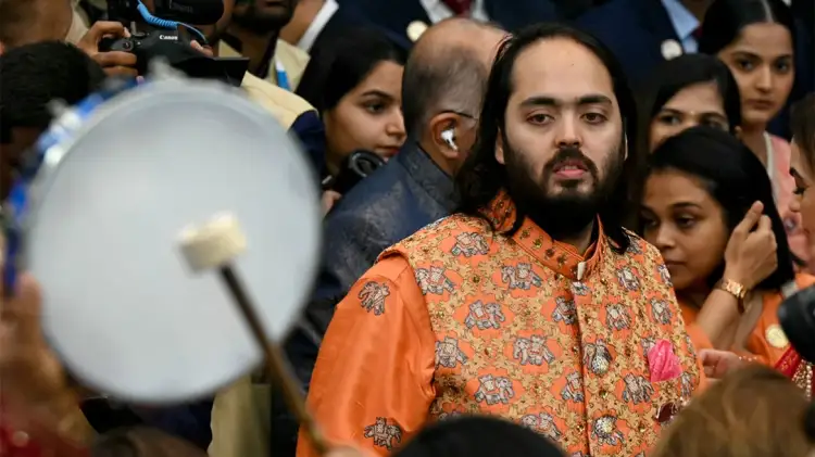 Trashëgimia e Pablo Escobar gjen strehë të re! Djali i Mukesh Ambani ndërhyn për hipopotamët