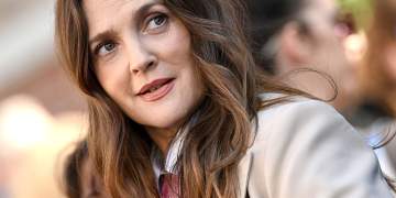 “Nuk jam më si më parë”/ Drew Barrymore flet për trupin e saj pas dy operacioneve