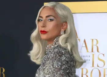 Lady Gaga anulon koncertin në minutën e fundit për shkak të infeksionit respirator: Jam e shkatërruar