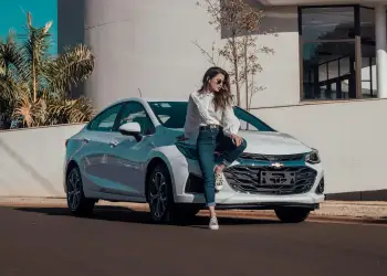 Pse shpenzojmë më shumë para sesa fitojmë?