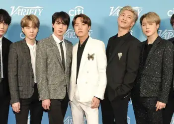 Kaos në rrjet: ARMY nuk përmbahet pas lajmit për BTS