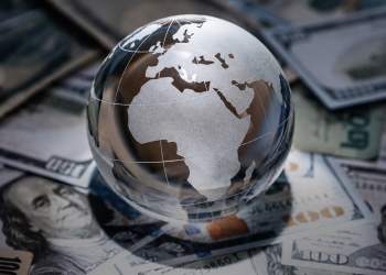 Borxhi global arrin nivel rekord, afro 353 trilionë dollarë