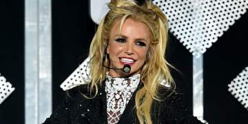 Çfarë ndodhi në darkën e Britney Spears? Përfaqësuesi sqaron incidentin e thikave dhe lehjes