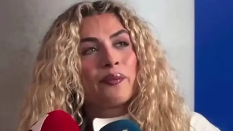 Çfarë ndodhi? Përfaqësuesja e Qipros në Eurovision ‘shpërthen’ në lot: Doja…