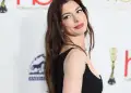 Anne Hathaway mohon ndërhyrjet estetike: “Gjithçka ishte stilim flokësh”
